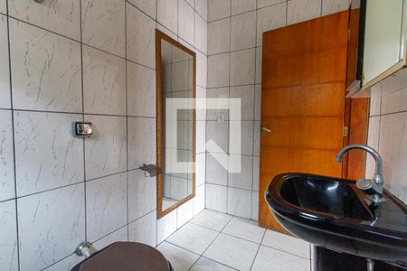 Casa à venda com 150m², 2 quartos e 1 vaga Casa à venda com 150m², 2 quartos e 1 vagaBanheiro da Suíte 2