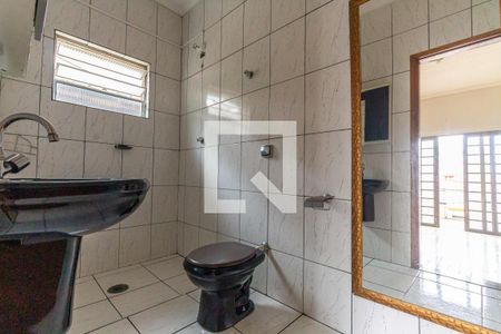 Casa à venda com 150m², 2 quartos e 1 vaga Casa à venda com 150m², 2 quartos e 1 vagaBanheiro da Suíte 2