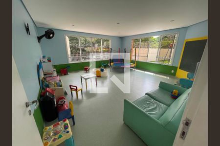 Apartamento à venda com 132m², 4 quartos e 3 vagas Apartamento à venda com 132m², 4 quartos e 3 vagasBrinquedoteca