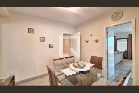 Apartamento à venda com 366m², 4 quartos e 5 vagas Apartamento à venda com 366m², 4 quartos e 5 vagasSala de Jantar