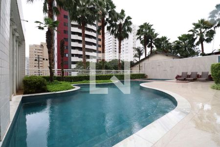 Apartamento à venda com 366m², 4 quartos e 5 vagasÁrea comum - Piscina