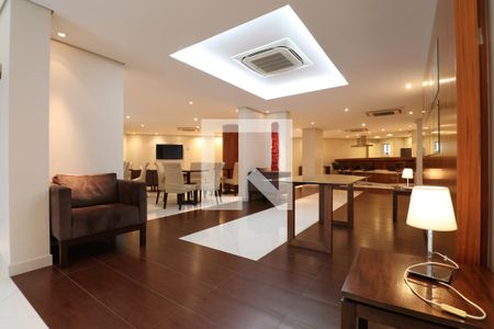 Apartamento à venda com 366m², 4 quartos e 5 vagasÁrea comum - Salão de festas