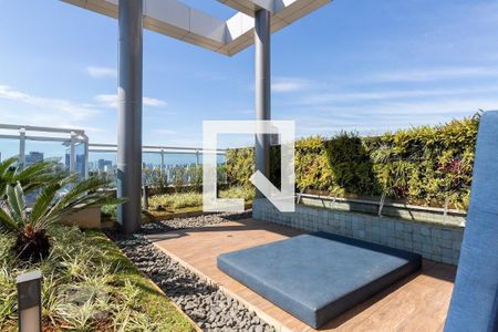 Apartamento à venda com 46m², 1 quarto e 1 vagaSolário