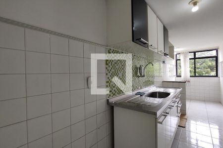 Apartamento à venda com 70m², 2 quartos e 1 vaga Apartamento à venda com 70m², 2 quartos e 1 vagaCozinha - Armários
