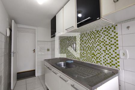 Apartamento à venda com 70m², 2 quartos e 1 vaga Apartamento à venda com 70m², 2 quartos e 1 vagaCozinha - Armários