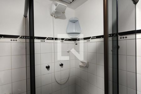 Apartamento à venda com 70m², 2 quartos e 1 vaga Apartamento à venda com 70m², 2 quartos e 1 vagaBanheiro