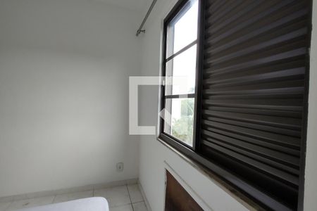 Apartamento à venda com 70m², 2 quartos e 1 vaga Apartamento à venda com 70m², 2 quartos e 1 vagaQuarto 2 - Armários