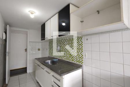 Apartamento à venda com 70m², 2 quartos e 1 vaga Apartamento à venda com 70m², 2 quartos e 1 vagaCozinha - Armários