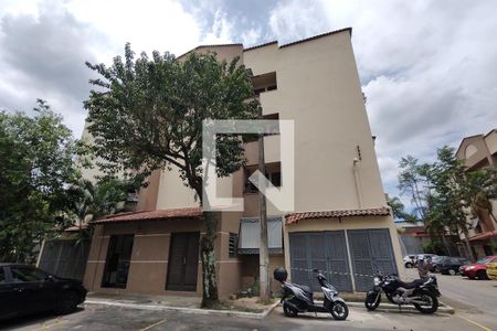 Apartamento à venda com 70m², 2 quartos e 1 vaga Apartamento à venda com 70m², 2 quartos e 1 vagaFachada do bloco