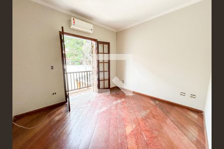 Casa à venda com 300m², 5 quartos e 4 vagas Casa à venda com 300m², 5 quartos e 4 vagasQuarto 2