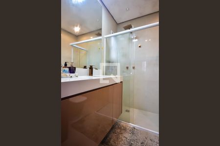 Apartamento à venda com 150m², 2 quartos e 4 vagasBanheiro Suíte