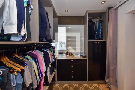 Apartamento à venda com 150m², 2 quartos e 4 vagasSuíte