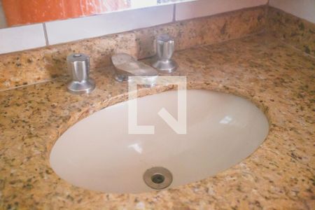 Apartamento à venda com 65m², 2 quartos e 1 vaga Apartamento à venda com 65m², 2 quartos e 1 vagaBanheiro