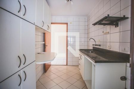 Apartamento à venda com 65m², 2 quartos e 1 vaga Apartamento à venda com 65m², 2 quartos e 1 vagaCozinha