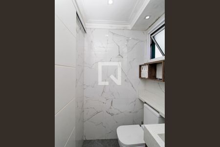 Apartamento à venda com 56m², 2 quartos e 1 vaga Apartamento à venda com 56m², 2 quartos e 1 vagaBanheiro