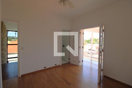 Casa à venda com 600m², 4 quartos e 8 vagasSuíte 2