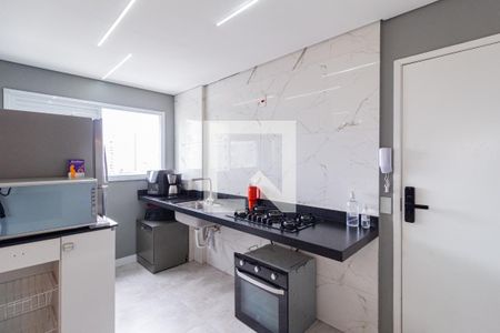 Apartamento à venda com 33m², 1 quarto e 1 vaga Apartamento à venda com 33m², 1 quarto e 1 vagaCozinha