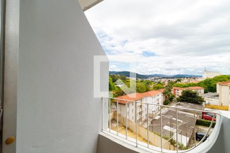 Apartamento à venda com 80m², 2 quartos e 1 vaga Apartamento à venda com 80m², 2 quartos e 1 vagaVaranda
