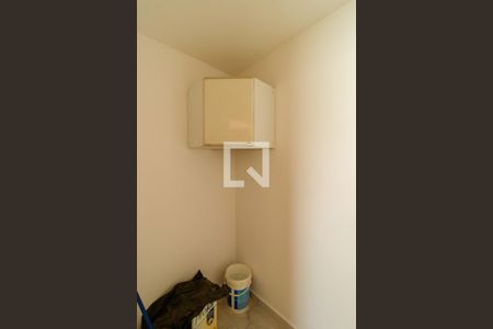 Apartamento à venda com 80m², 2 quartos e 1 vaga Apartamento à venda com 80m², 2 quartos e 1 vagaÁrea de Serviço