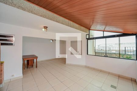 Apartamento à venda com 133m², 2 quartos e 1 vaga Apartamento à venda com 133m², 2 quartos e 1 vagaCobertura