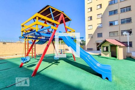 Apartamento à venda com 57m², 2 quartos e 1 vaga Apartamento à venda com 57m², 2 quartos e 1 vagaÁrea comum - Playground