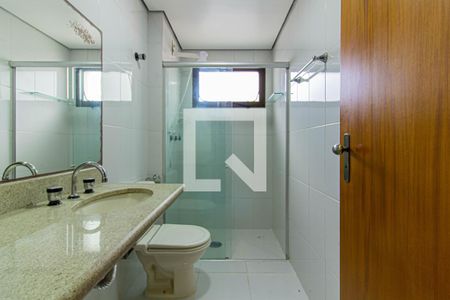 Casa de condomínio à venda com 200m², 2 quartos e 4 vagas Casa de condomínio à venda com 200m², 2 quartos e 4 vagasBanheiro Social