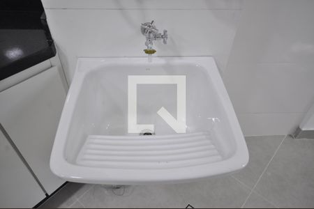 Apartamento para alugar com 65m², 2 quartos e 1 vagaÁrea de Serviço