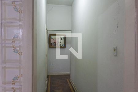 Casa à venda com 540m², 3 quartos e 6 vagasCorredor