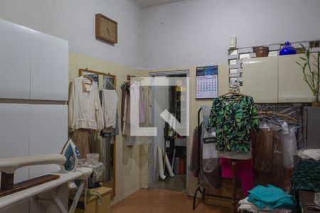 Casa à venda com 540m², 3 quartos e 6 vagasQuarto de Serviço