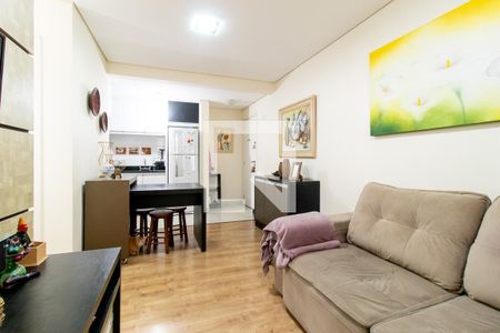 Sala de apartamento para alugar com 2 quartos, 60m² em Novo Mundo, Curitiba