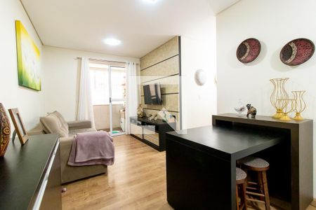 Sala de apartamento para alugar com 2 quartos, 60m² em Novo Mundo, Curitiba