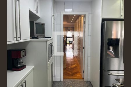Apartamento para alugar com 250m², 5 quartos e 4 vagasCozinha