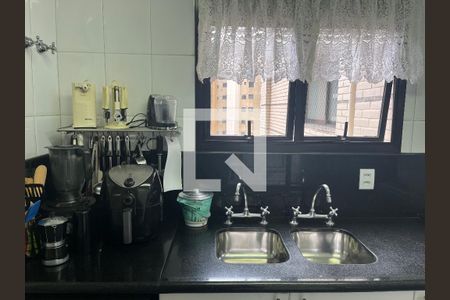 Apartamento para alugar com 250m², 5 quartos e 4 vagasCozinha