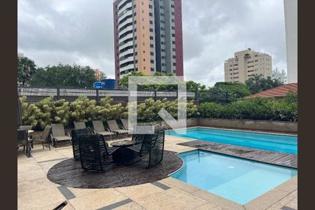 Apartamento para alugar com 250m², 5 quartos e 4 vagasÁrea comum - Piscina