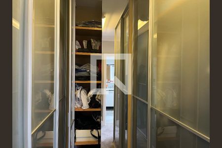 Apartamento para alugar com 250m², 5 quartos e 4 vagasSuíte 3