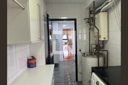 Apartamento para alugar com 250m², 5 quartos e 4 vagasÁrea de Serviço