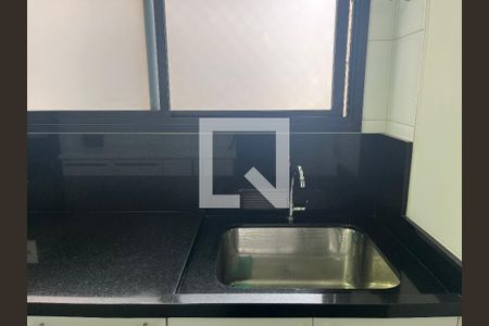 Apartamento para alugar com 250m², 5 quartos e 4 vagasÁrea de Serviço