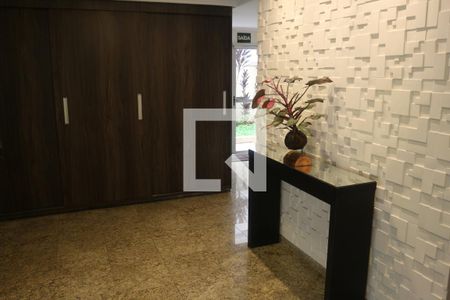 Apartamento à venda com 125m², 3 quartos e 2 vagasHall social