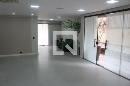 Apartamento à venda com 125m², 3 quartos e 2 vagasÁrea comum - Salão de festas