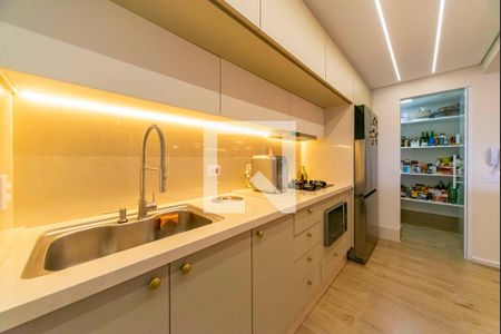 Apartamento para alugar com 107m², 2 quartos e 2 vagasCozinha