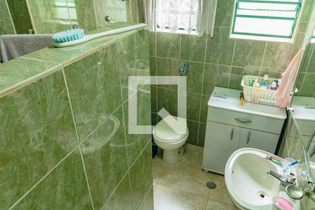 Casa à venda com 141m², 3 quartos e 2 vagasBanheiro 2