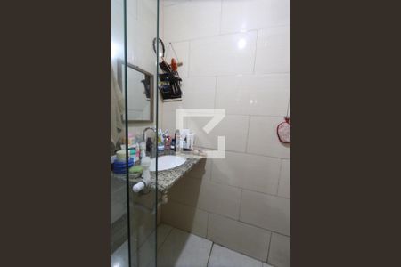 Casa à venda com 220m², 6 quartos e sem vagaBanheiro Casa 4