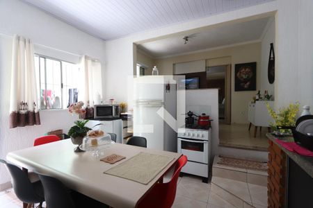Casa à venda com 220m², 6 quartos e sem vagaSala/Cozinha Casa 2