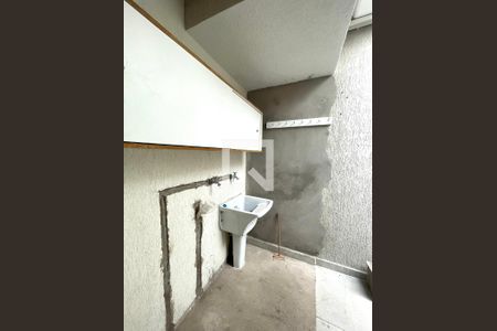 Casa à venda com 144m², 2 quartos e 2 vagas Casa à venda com 144m², 2 quartos e 2 vagasÁrea de Serviço