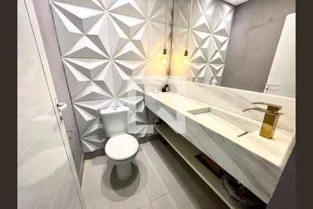 Casa à venda com 144m², 2 quartos e 2 vagas Casa à venda com 144m², 2 quartos e 2 vagasLavabo