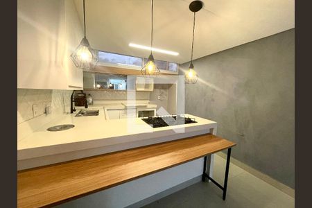 Casa à venda com 144m², 2 quartos e 2 vagas Casa à venda com 144m², 2 quartos e 2 vagasCozinha