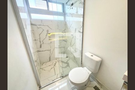 Casa à venda com 144m², 2 quartos e 2 vagas Casa à venda com 144m², 2 quartos e 2 vagasBanheiro da Suíte