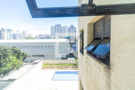 Apartamento à venda com 125m², 2 quartos e 2 vagas Apartamento à venda com 125m², 2 quartos e 2 vagasVista da Cozinha