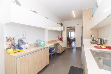 Apartamento à venda com 125m², 2 quartos e 2 vagas Apartamento à venda com 125m², 2 quartos e 2 vagasCozinha