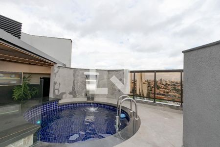 Apartamento à venda com 149m², 3 quartos e 2 vagas Apartamento à venda com 149m², 3 quartos e 2 vagasPiscina da Cobertura